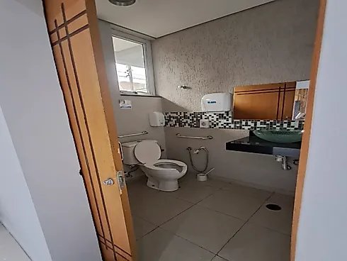 Prédio  Comercial com 288² - Vagas para 03 Carros -  Locação - Foto 5