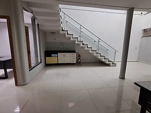 Prédio  Comercial com 288² - Vagas para 03 Carros -  Locação - Foto 36