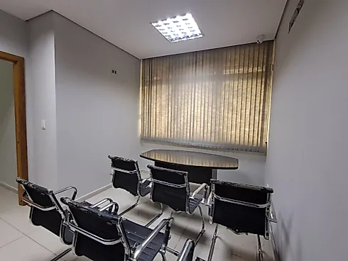 Prédio  Comercial com 288² - Vagas para 03 Carros -  Locação - Foto 7