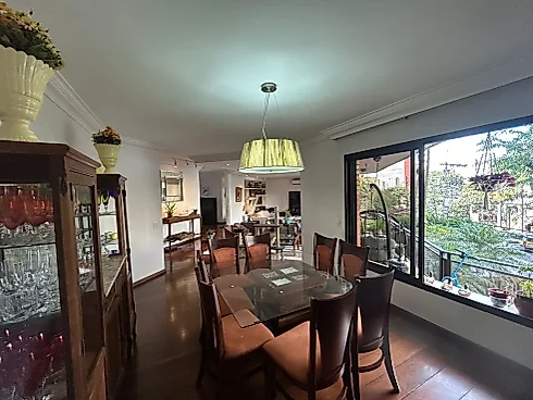 Apartamento em Pacaembu, São Paulo