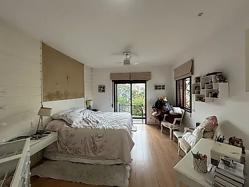 Amplo Apartamento com 290m² Bairro Pacaembu - 1º Andar - Foto 14