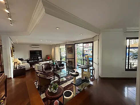 Amplo Apartamento com 290m² Bairro Pacaembu - 1º Andar - Foto 15