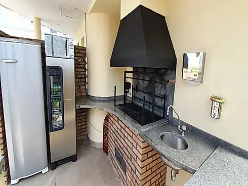 Amplo Apartamento com 290m² Bairro Pacaembu - 1º Andar - Foto 16