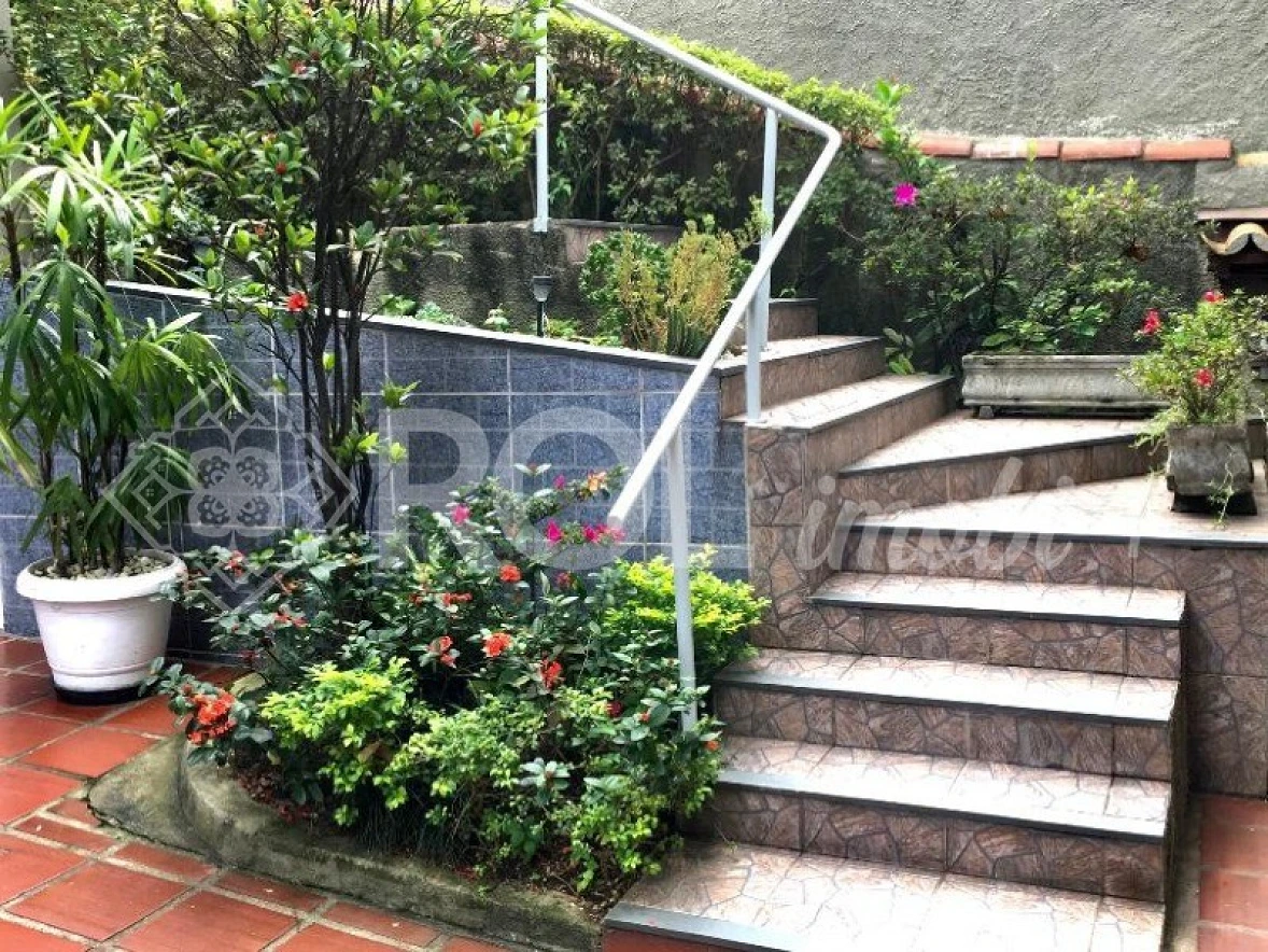 Casa em Vila Inah, São Paulo