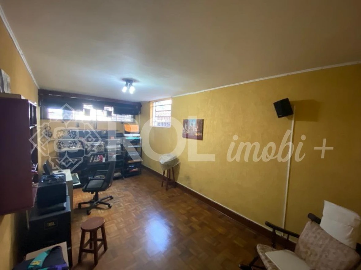 Casa em Vila Inah, São Paulo