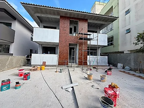 Apartamento em Aririú, Palhoça