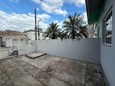 Casa geminada em Aririú da Formiga, Palhoça