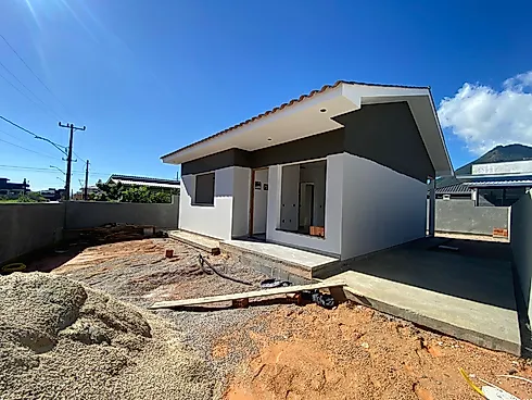 Casa 2 Dormitórios, sendo 1 Suíte - Casa em Guarda do Cubatão, Palhoça - Foto 2