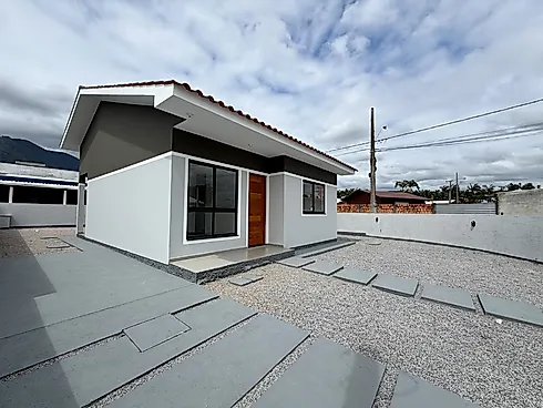 Casa 3 Dormitórios, sendo 1 Suíte - Casa em Guarda do Cubatão, Palhoça - Foto 2