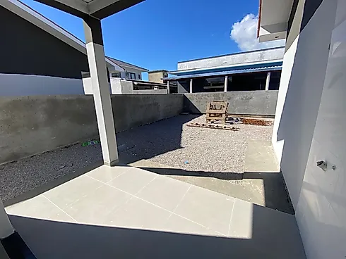 Casa 3 Dormitórios, sendo 1 Suíte - Foto 11