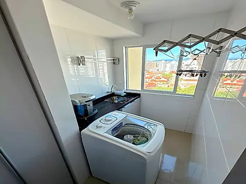 Apartamento 2 Dormitórios, sendo 1 Suíte - Foto 9