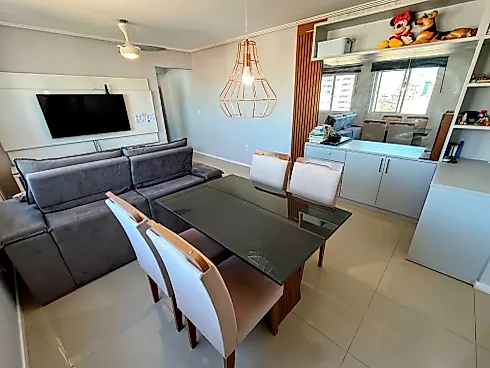 Apartamento 2 Dormitórios, sendo 1 Suíte - Apartamento em Barreiros, São José - Foto 2