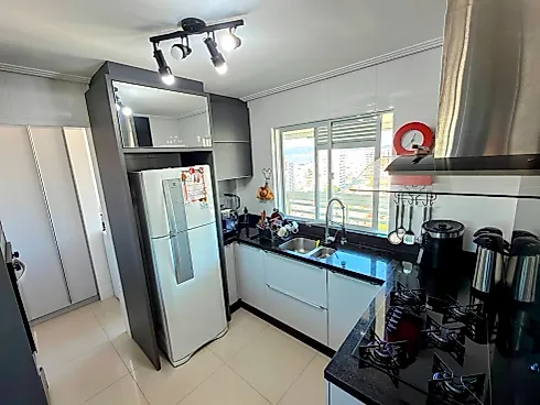 Apartamento 2 Dormitórios, sendo 1 Suíte - Foto 8