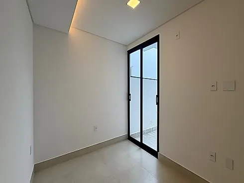 Casa 3 Dormitórios, sendo 1 Suíte - Foto 16