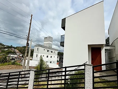 Casa 3 Dormitórios, sendo 1 Suíte - Casa em Potecas, São José - Foto 2