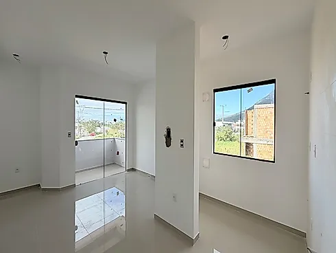 Apartamento 2 Dormitórios, sendo 1 Suíte - Apartamento em Guarda do Cubatão, Palhoça - Foto 4