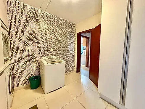 Casa 4 Dormitórios, sendo 1 Suíte e 1 Suíte Master - Foto 9