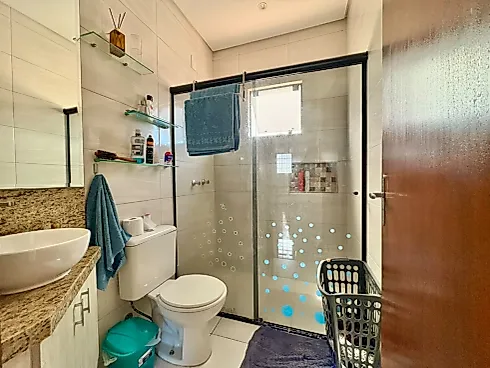 Casa 4 Dormitórios, sendo 1 Suíte e 1 Suíte Master - Foto 10