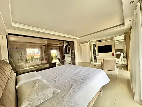 Casa 4 Dormitórios, sendo 1 Suíte e 1 Suíte Master - Foto 29