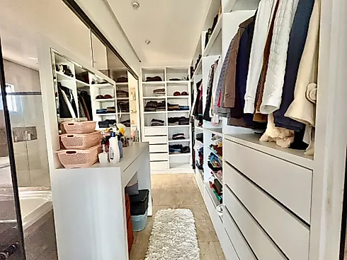 Casa 4 Dormitórios, sendo 1 Suíte e 1 Suíte Master - Foto 30