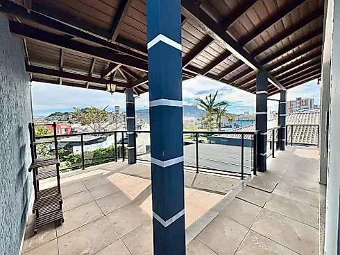 Casa 4 Dormitórios, sendo 1 Suíte e 1 Suíte Master - Foto 33