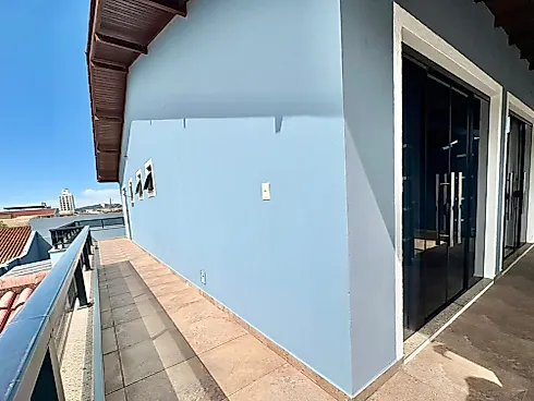 Casa 4 Dormitórios, sendo 1 Suíte e 1 Suíte Master - Foto 35
