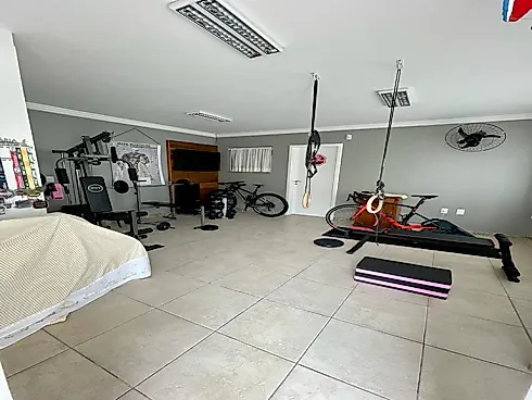 Casa com 2 Dormitórios, sendo 1 Suíte Master com Closet - Foto 22