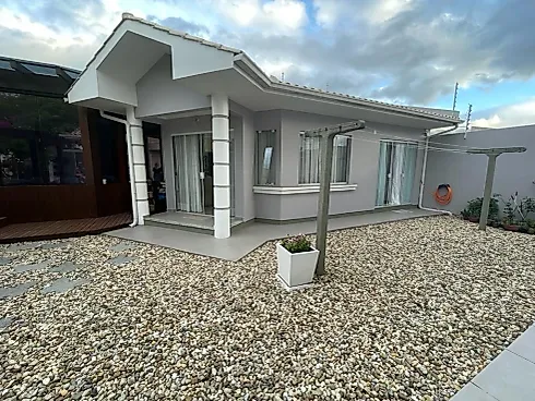 Casa com 2 Dormitórios, sendo 1 Suíte Master com Closet - Foto 21
