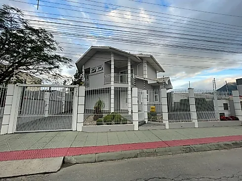 Casa com 2 Dormitórios, sendo 1 Suíte Master com Closet - Foto 31