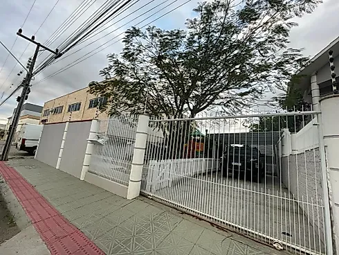 Terreno com Edificação - Foto 6