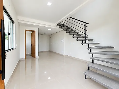 Sobrado geminado em Bela Vista, Palhoça