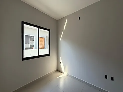 Casa Geminada 2 Dormitórios, sendo 1 Suíte - Foto 6