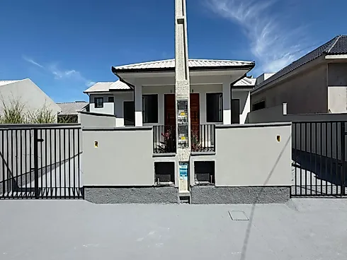 Casa Geminada 2 Dormitórios
