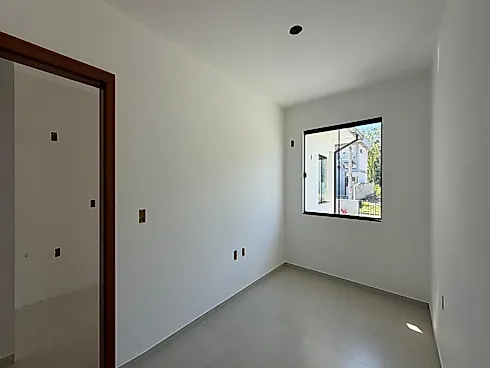 Casa Geminada 2 Dormitórios - Foto 8