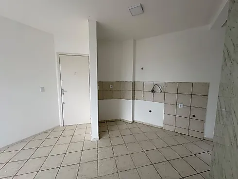 Apartamento 2 Dormitórios - Foto 2