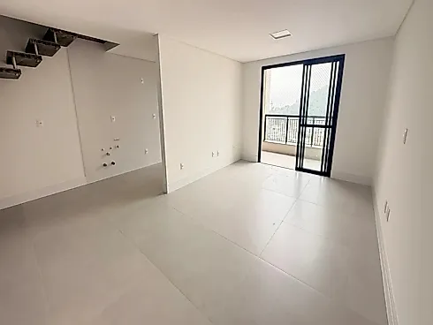 Apartamento 2 Dormitórios, sendo 1 Suíte - Foto 3