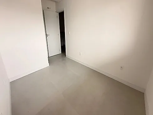 Apartamento 2 Dormitórios, sendo 1 Suíte - Foto 11
