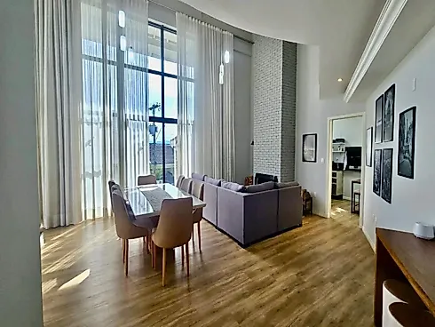 Casa 3 Suítes, sendo 1 Suíte Master com Closet e Hidromassagem
