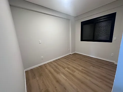 Apartamento 2 Dormitórios, sendo 1 Suíte - Foto 9