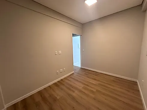 Apartamento 2 Dormitórios, sendo 1 Suíte - Foto 10