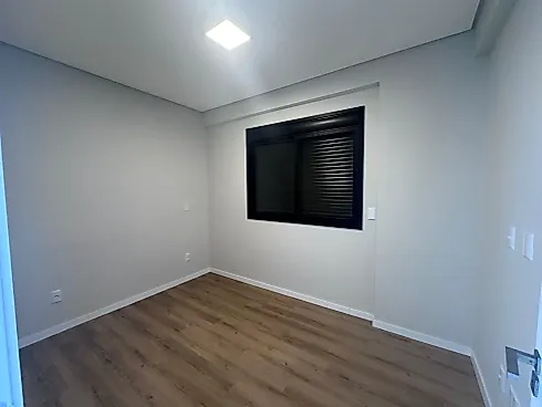 Apartamento 2 Dormitórios, sendo 1 Suíte - Foto 6