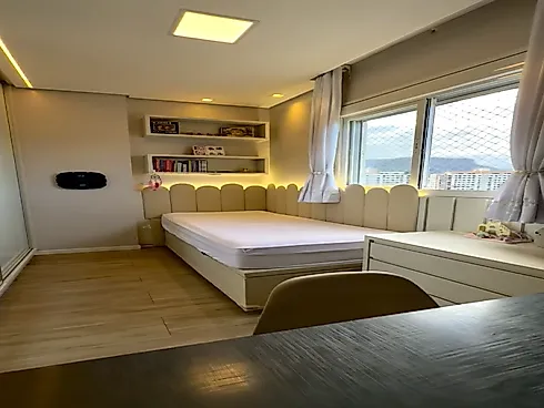 Apartamento 2 Dormitórios, sendo 1 Suíte - Foto 17