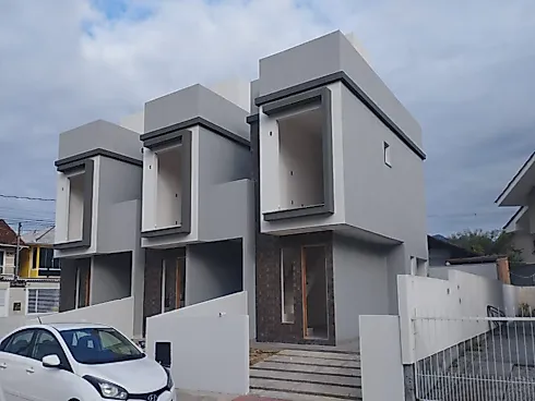 Sobrado geminado em Bela Vista, Palhoça