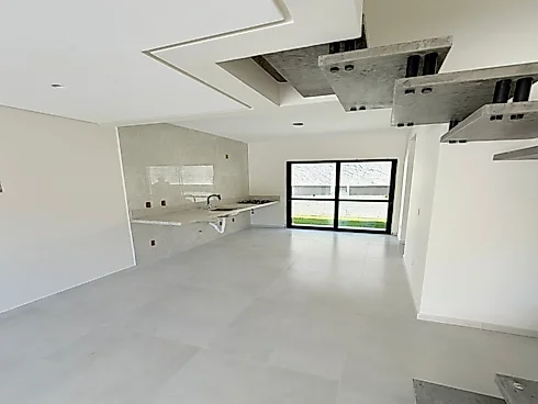 Sobrado geminado em Bela Vista, Palhoça