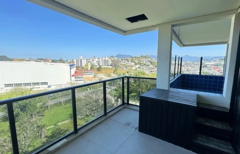 Apartamento com 3 quartos em Pedra Branca, Palhoça