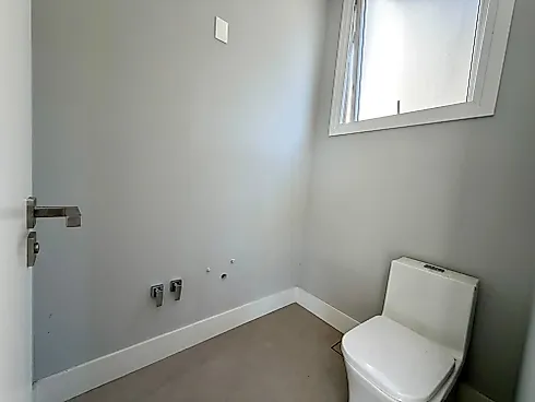 Casa 3 Dormitórios, sendo 1 Suíte, Fundo Lago - Foto 7