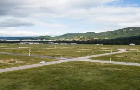 Terreno com 0 quartos em Sertão do Maruim, São José