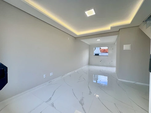 Sobrado geminado em Bela Vista, Palhoça