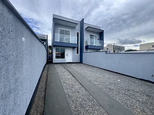 Sobrado geminado em Bela Vista, Palhoça