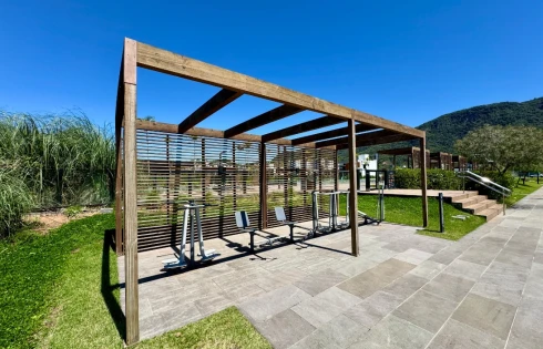 Casa 4 Dormitórios, sendo 2 Suítes e 1 Suíte Master - Foto 51